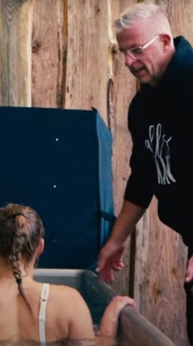 C49_280x500_03 C49_280x500_03