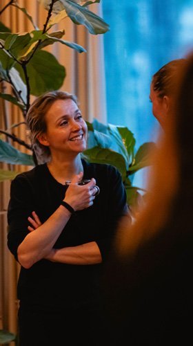 C49_280x500_33 C49_280x500_33